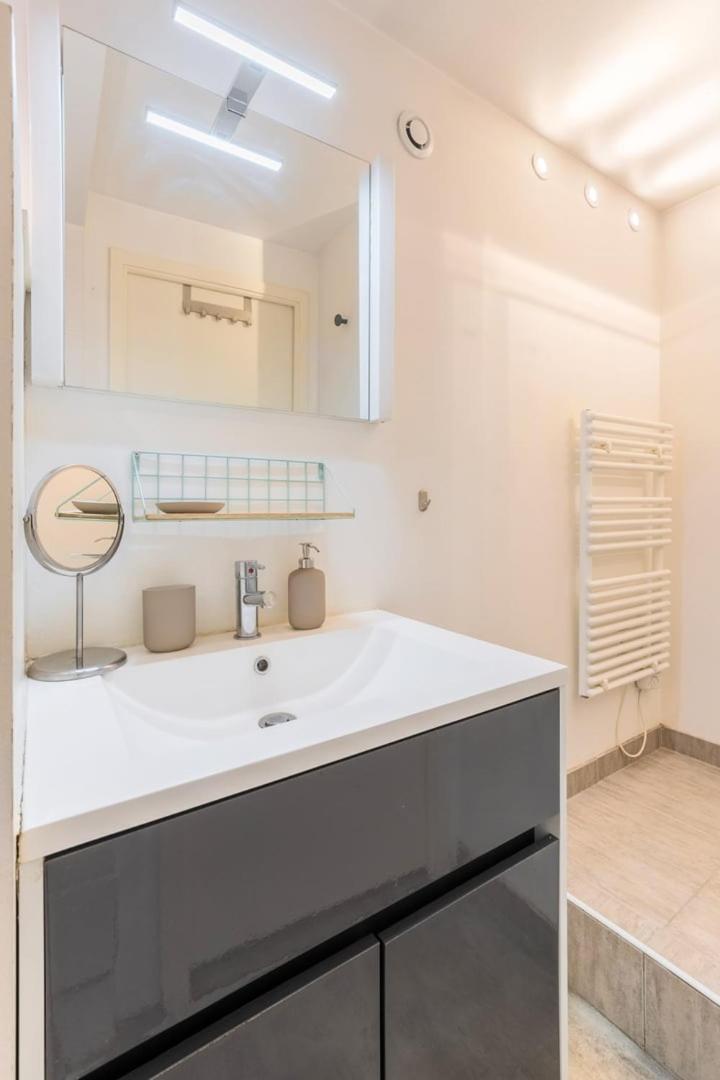 Spacious Apartment W Private Parking In Old Lille Exterior foto